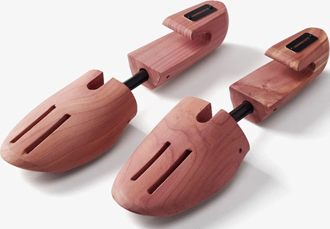 Full-Toe Cedar Shoe Trees 2 Full-Toe Cedar Shoe Trees - Image 2