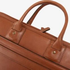 Saddle Leather Collection - Single Gusset Briefcase 9 Saddle Leather Collection - Single Gusset Briefcase -Allenedmonds Sshop ec4012207 top feed660w