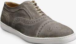 Strand Suede Oxford Sneaker