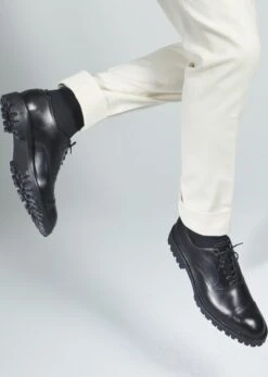 Park Avenue Cap-toe Oxford Dress Shoe with Lug Sole 10 Park Avenue Cap-toe Oxford Dress Shoe with Lug Sole -Allenedmonds Sshop ec4023328 lifestyle feed660w