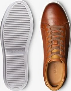 Courtside Sneaker -Allenedmonds Sshop ec4023336 bottom feed660w