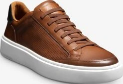 Oliver Slip-on Stretch-lace Sneaker